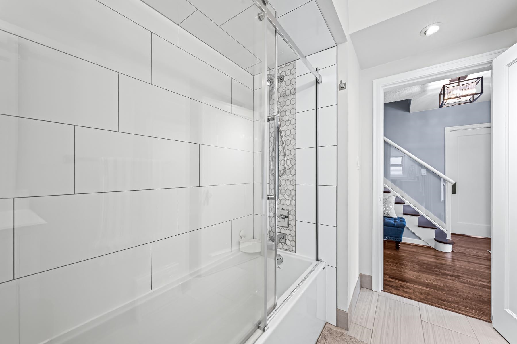 921 FIFTH STREET 17