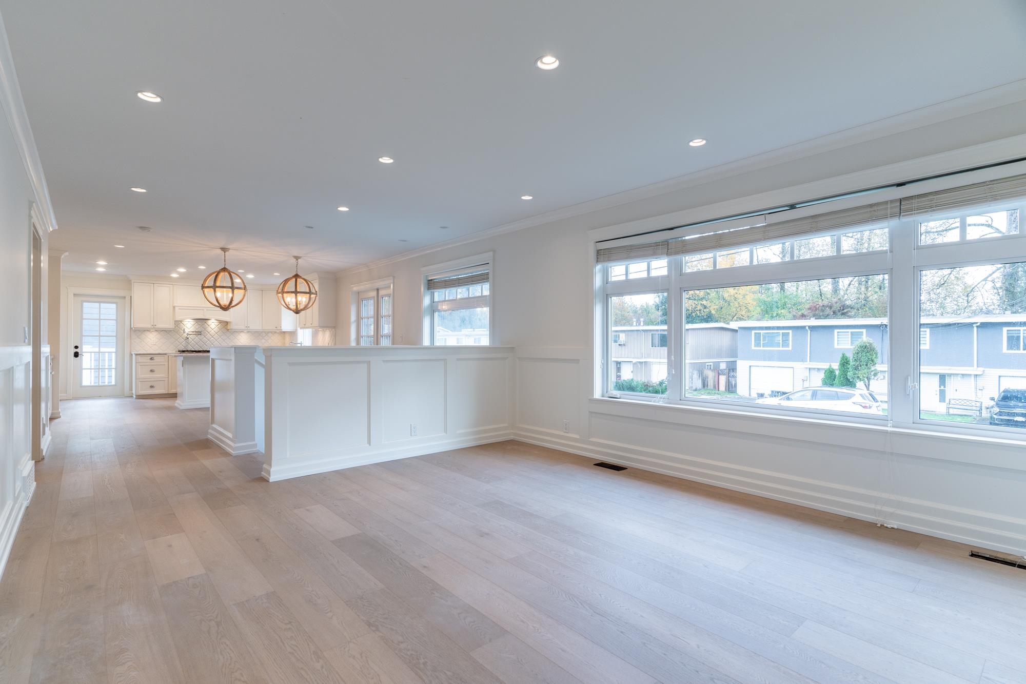 3653 ST. THOMAS STREET 14